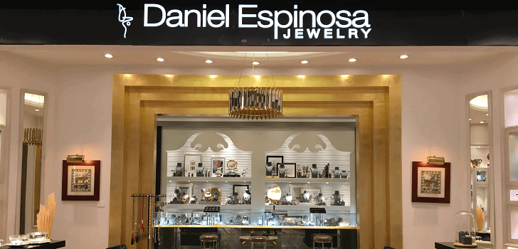 Daniel Espinosa desembarca en Nicaragua y tantea su entrada en Chile y Colombia